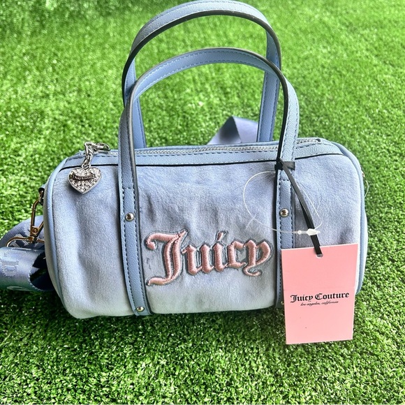 Juicy Couture light blue mini barrel bag RARE FIND - Picture 3 of 6